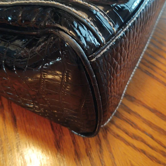 Liz Claiborne Vegan Patent Leather Purse, Wallet, Keychain Set Black - Picture 16 of 16